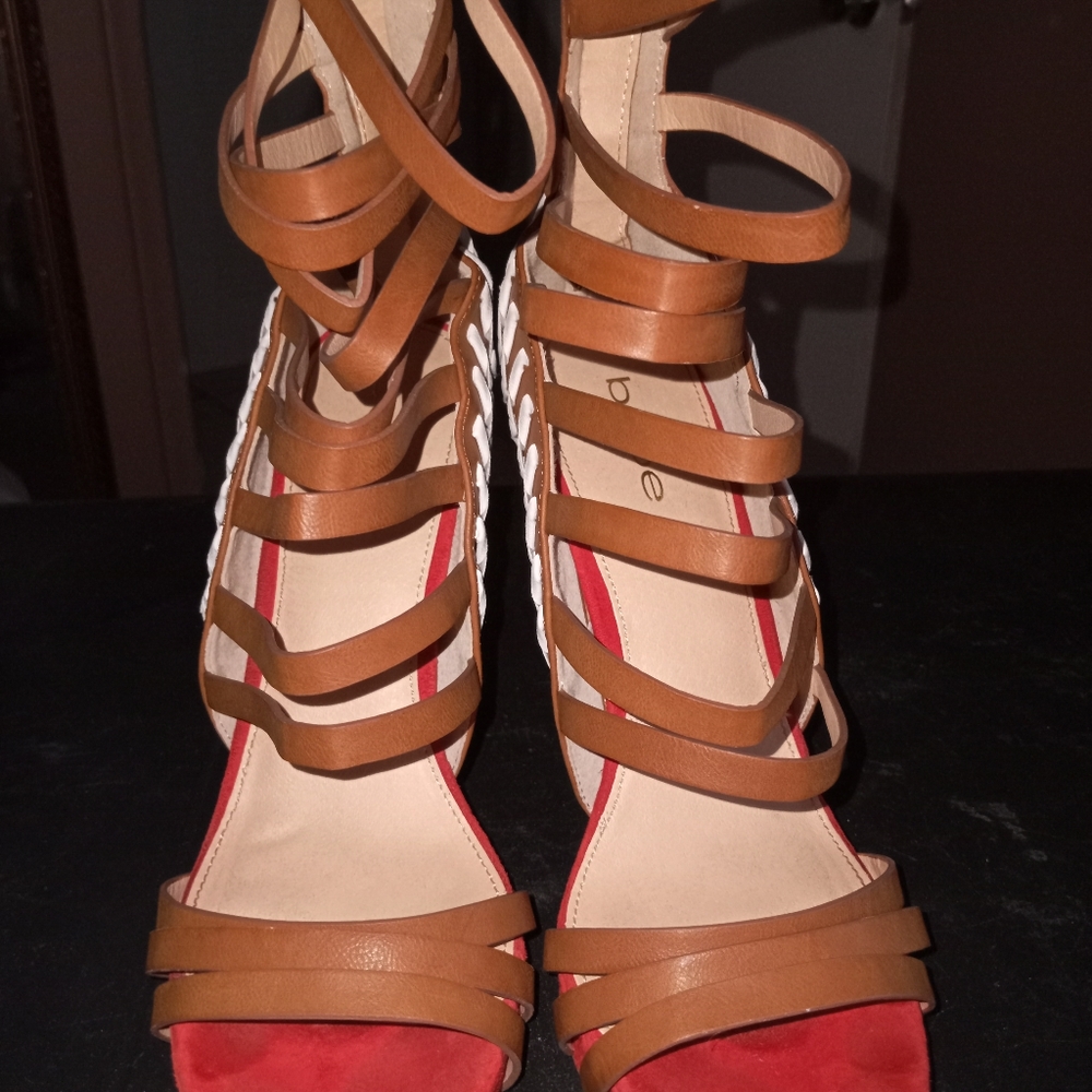 Shoes - Picture 2 of 5